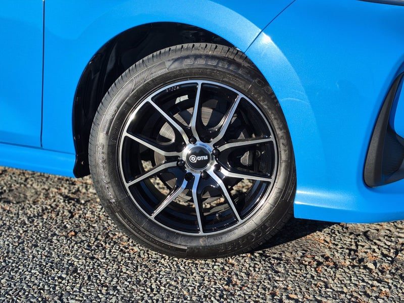 2020 Toyota Yaris 1.5 PETROL HATCH 4A, photo 2
