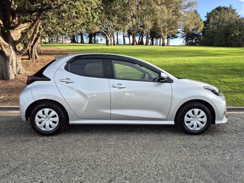 2021 Toyota Yaris 1.5 Hybrid X 5 Dr Hatch CVT 2WD, photo 3