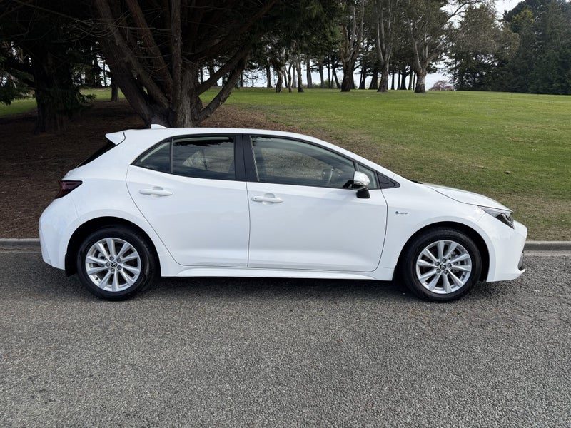 2025 Toyota Corolla GX 1.8P HEV CVT FWD HB/5D/5S, photo 3