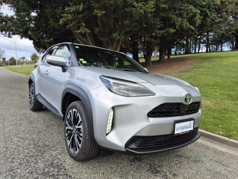 2024 Toyota Yaris Cross Z, photo 3