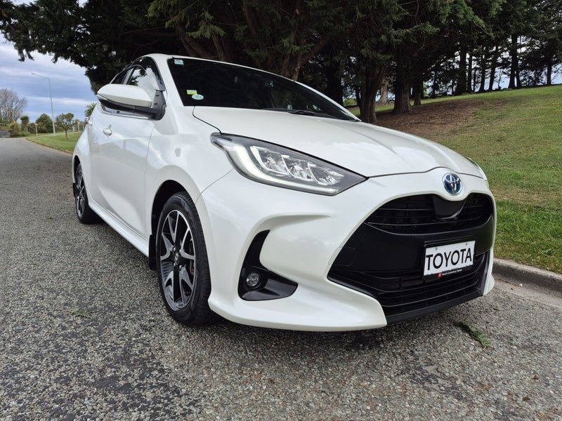 2020 Toyota Yaris 1.5 Hybrid Z 5 Dr Hatch CVT 2WD, photo 3
