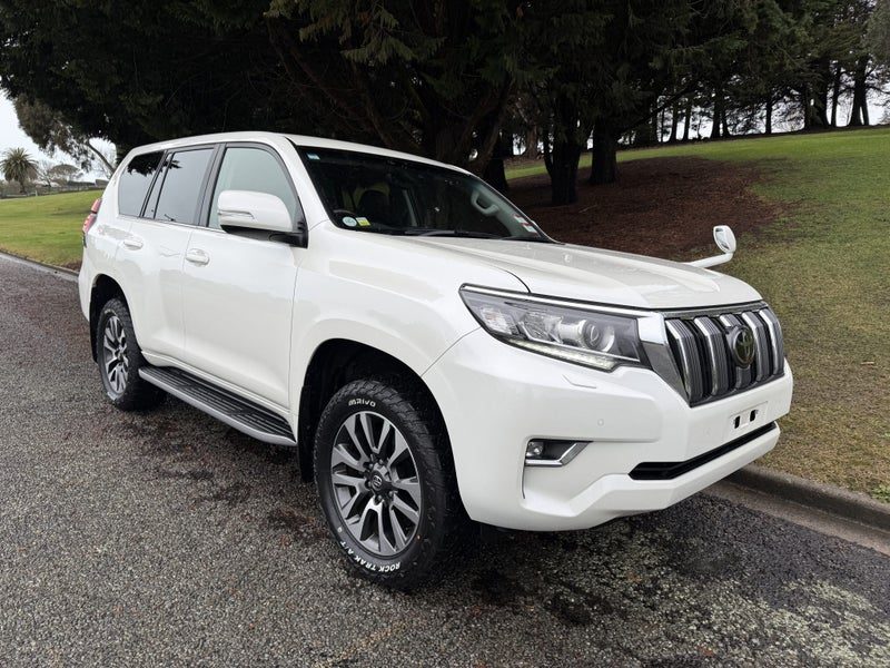 2023 Toyota Land Cruiser Prado, photo 2