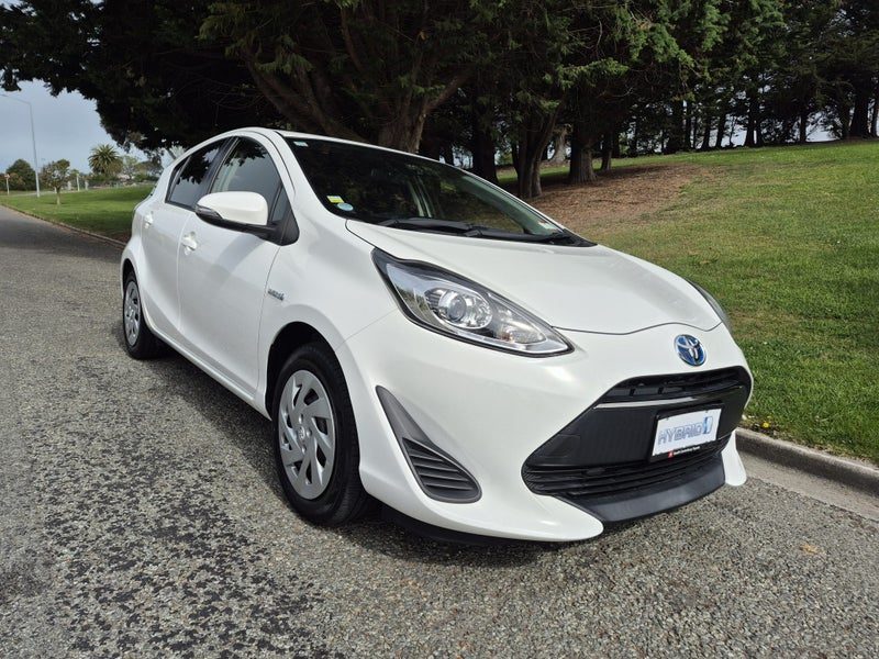2019 Toyota Aqua 1.5 Hybrid S 5 Dr Hatch CVT 2WD, photo 2