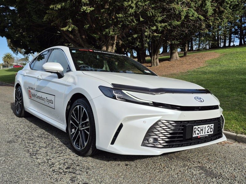 2026 Toyota Camry ZR 2.5P HEV ECVT FWD SD/4D/5S, photo 3
