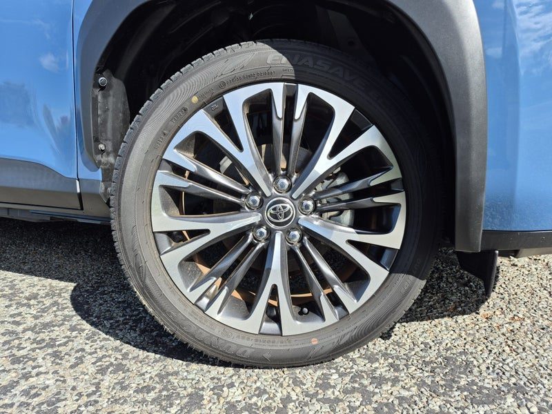 2023 Toyota Yaris Cross Z, photo 2