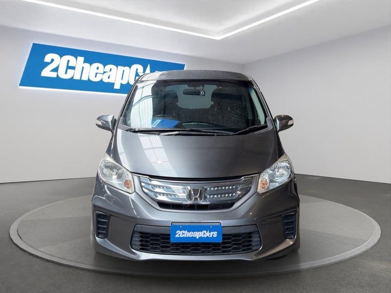 2012 Honda Freed Hybrid Just Selection 6 Seaters, photo 2
