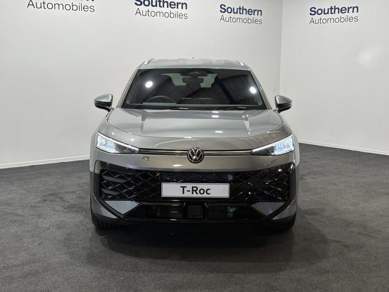 2026 Volkswagen T-Roc R-Line, photo 2