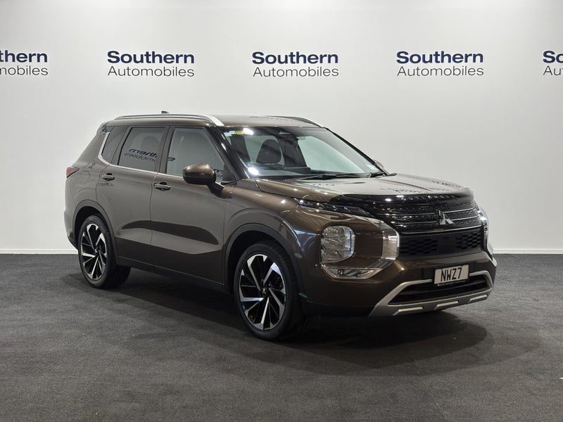2021 Mitsubishi Outlander XLS 7 Seats