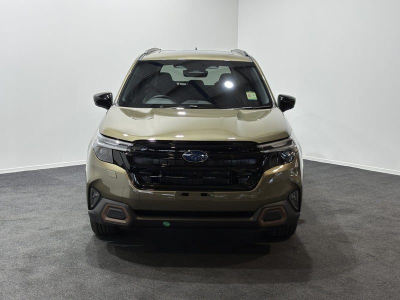 2026 Subaru Forester 2.5 Hybrid AWD Sport Wagon, photo 2