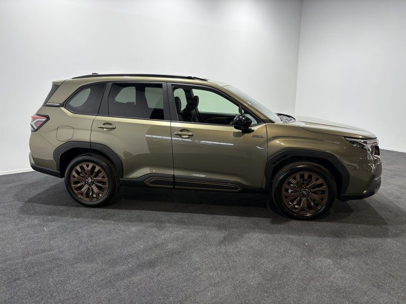 2026 Subaru Forester 2.5 Hybrid AWD Sport Wagon, photo 3