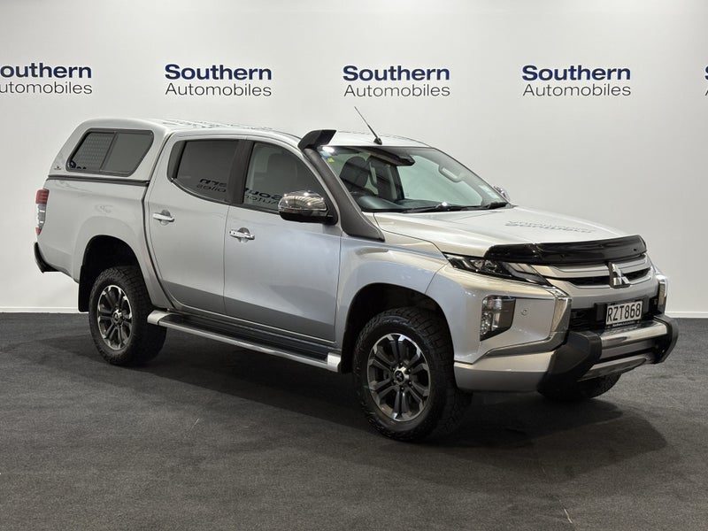 2022 Mitsubishi Triton Vrx 4Wd 6At 2.4D