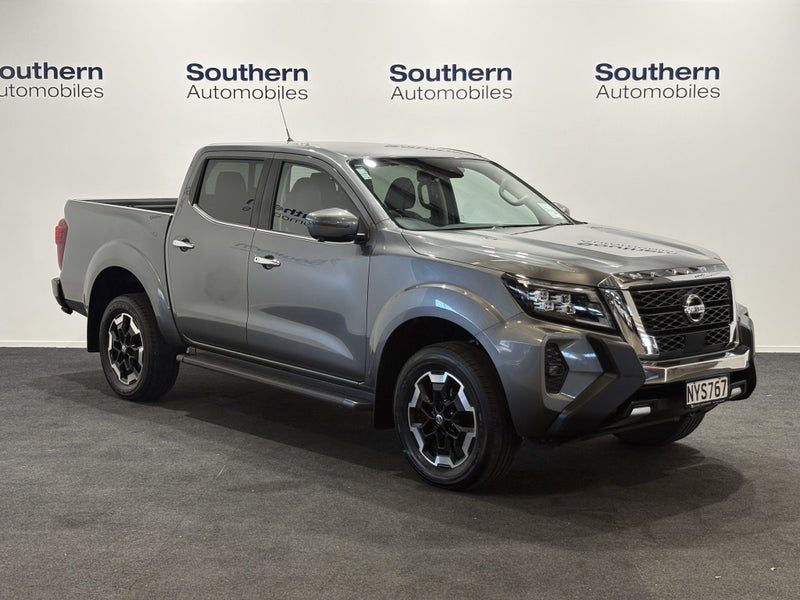 2021 Nissan Navara ST-X