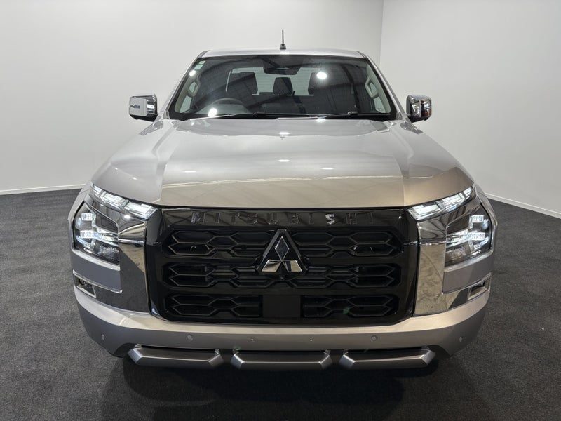 2025 Mitsubishi Triton DC WS 2.4D GLXR 4WD 6AT, photo 2