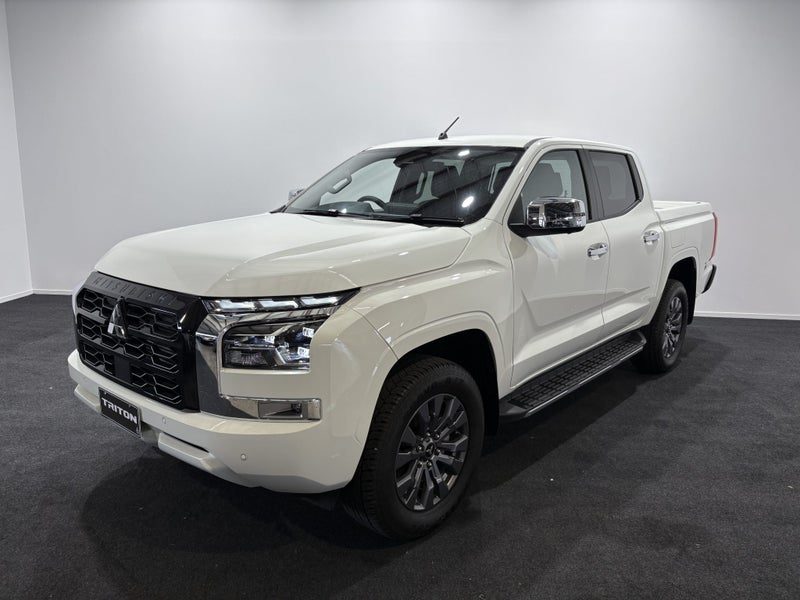 2026 Mitsubishi Triton DC WS 2.4D GLXR 4WD 6AT, photo 3