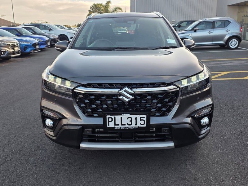 2022 Suzuki S-Cross JLX, photo 3
