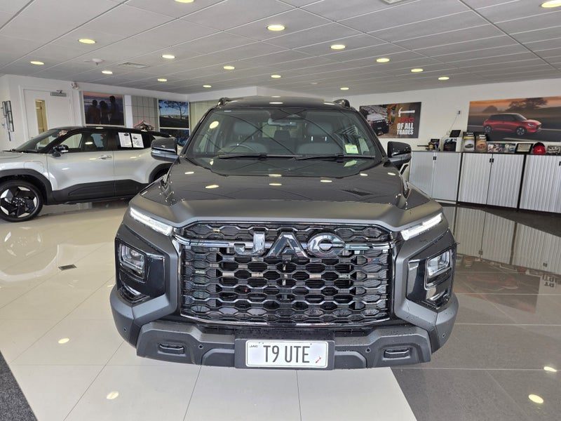 2026 JAC T9 Black Edition 4WD Auto, photo 2