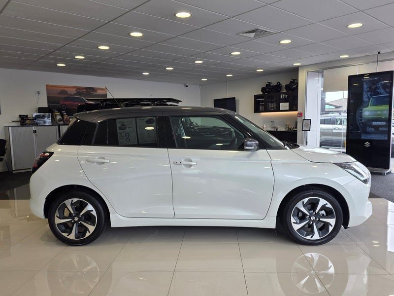 2026 Suzuki Swift RSC Hybrid, photo 3
