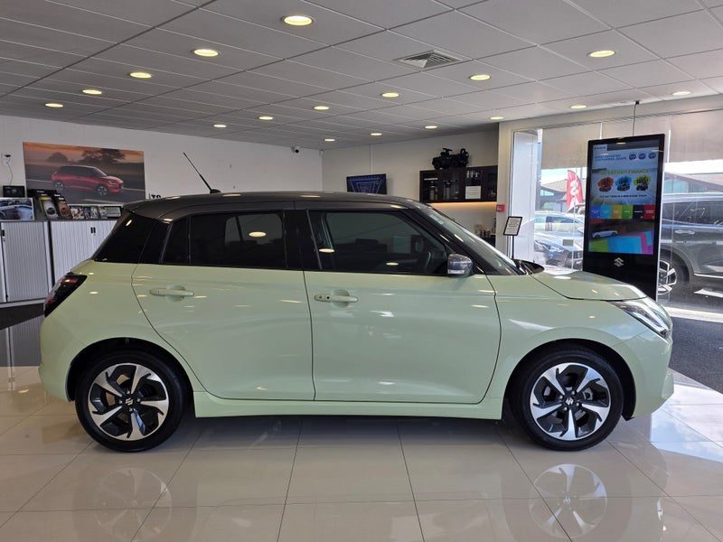 2025 Suzuki Swift RSC Hybrid, photo 3