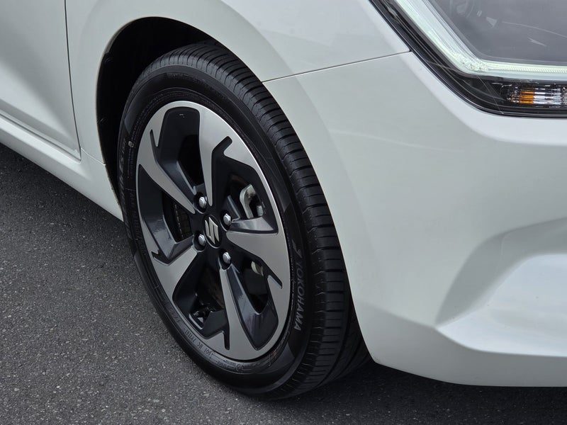 2025 Suzuki Swift RSC Hybrid, photo 2