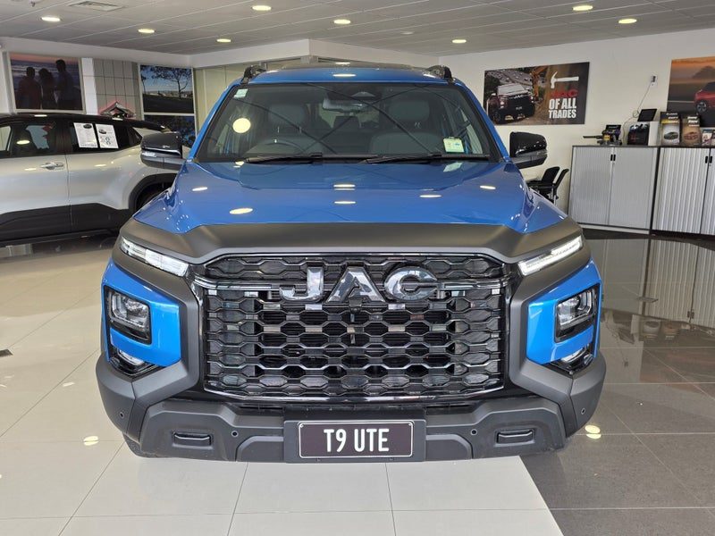 2026 JAC T9 Black Edition 4WD Auto, photo 2