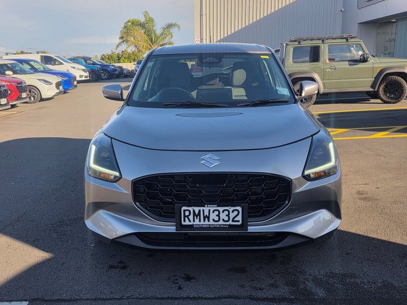 2025 Suzuki Swift RSC Hybrid, photo 3