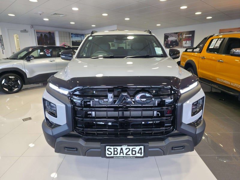 2026 JAC T9 PHEV AWD 2.0 TGDI, photo 2