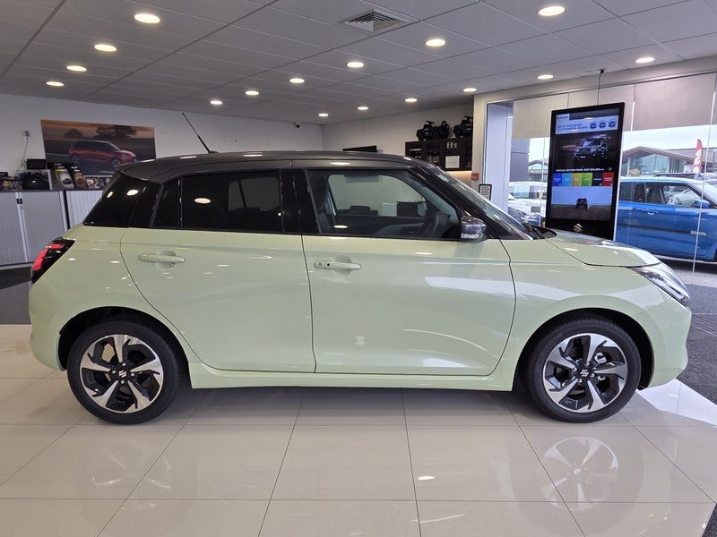 2026 Suzuki Swift RSC Hybrid, photo 3