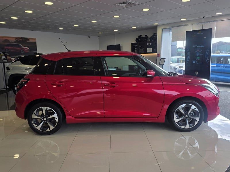 2025 Suzuki Swift RSC Hybrid, photo 3