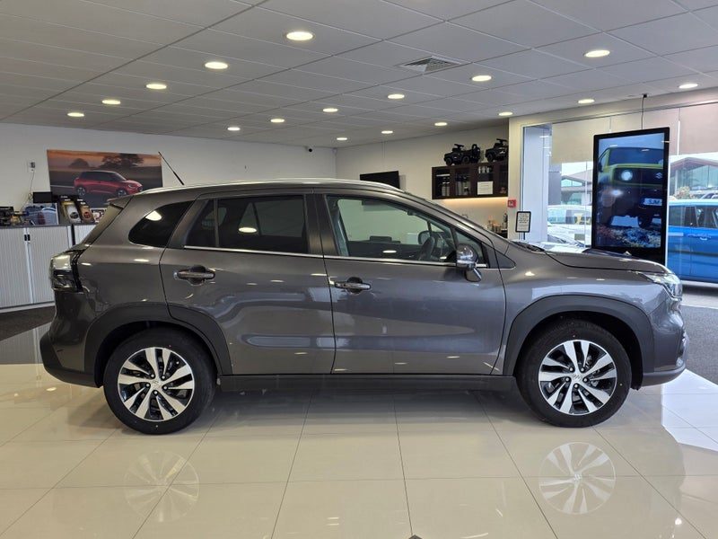 2026 Suzuki S-Cross JLX Hybrid, photo 3