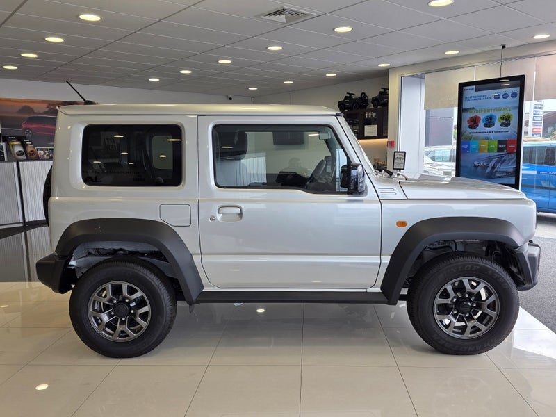 2026 Suzuki Jimny Sierra 3 Door Auto, photo 3