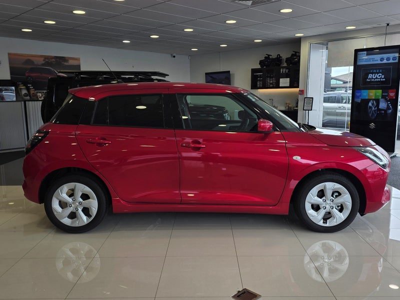 2026 Suzuki Swift GLZ Hybrid, photo 3