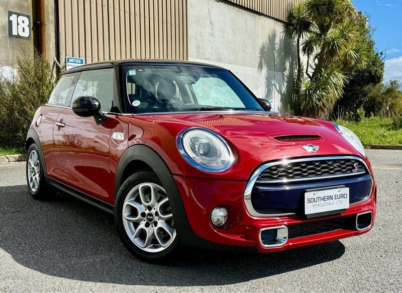 2015 MINI Cooper S 2.0 Turbo Coupe