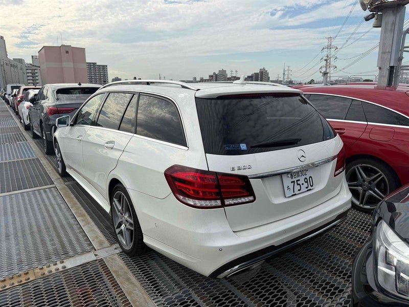 2015 Mercedes-Benz E 300 AMG, photo 2