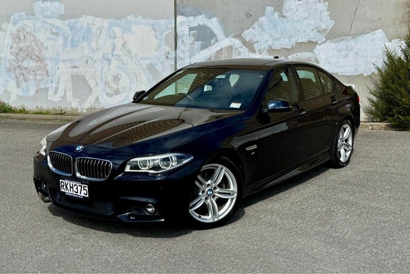 2014 BMW 528i M-Sport 180kW F10 Sedan, photo 2
