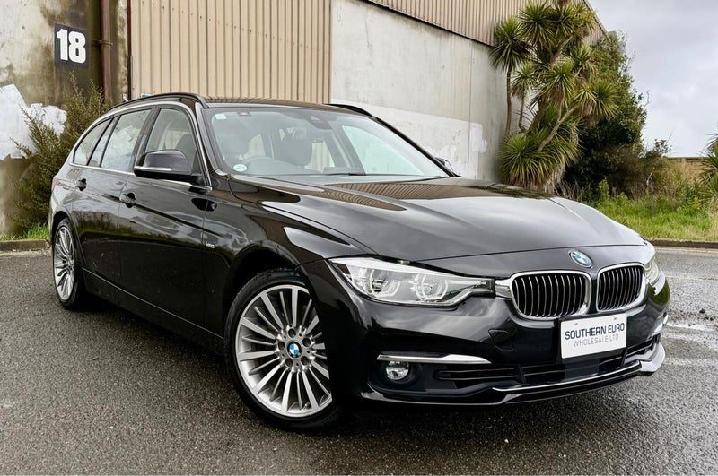 2016 BMW 330i Touring Luxury Line Estate