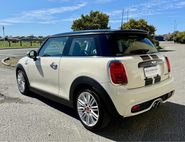 2017 MINI Cooper S 2.0 Turbo Coupe, photo 3