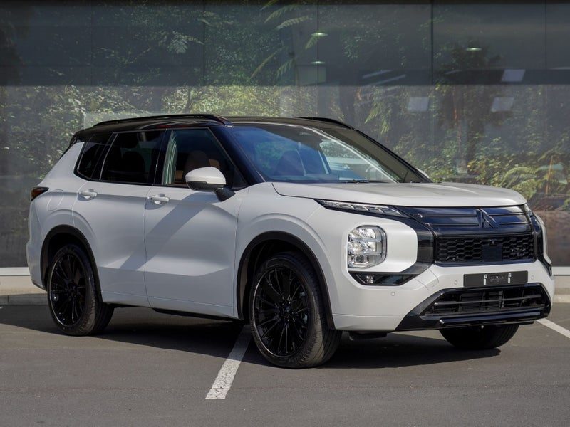 2026 Mitsubishi Outlander Exceed 7 Seater