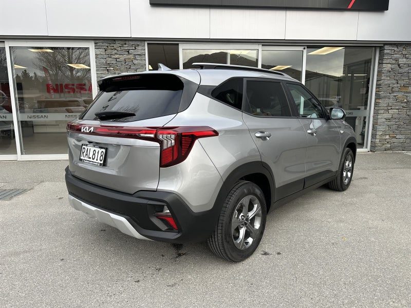 2025 Kia Seltos LX 2.0, photo 3