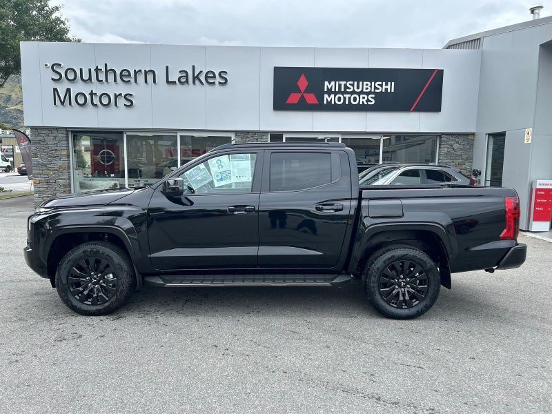 2026 Mitsubishi Triton DC VRX 4WD 6AT, photo 3