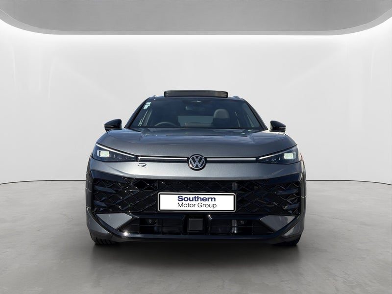 2026 Volkswagen T-Roc R-Line, photo 2