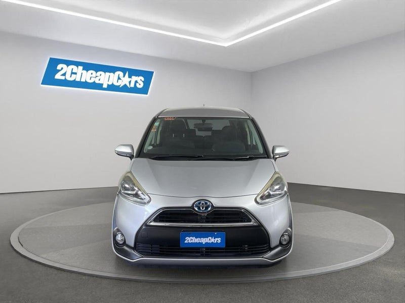2016 Toyota Sienta HYBRID G, photo 2