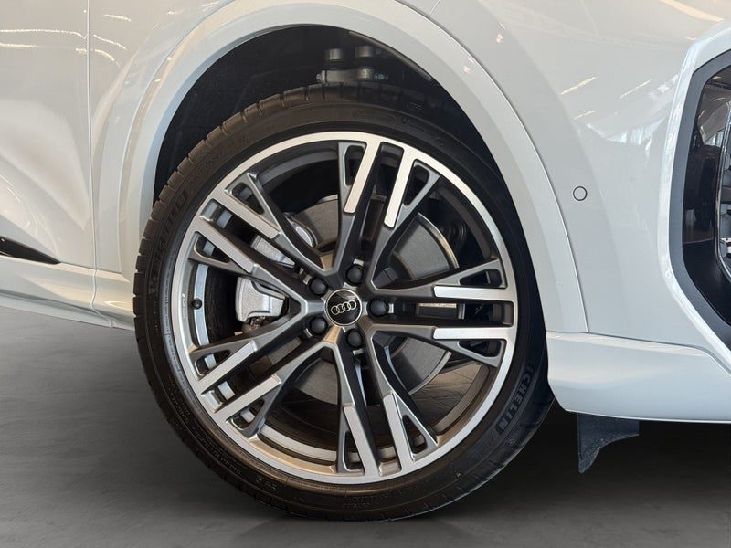 2026 Audi Q5 2.0 TFSI E-HYBRID 220kW PHEV, photo 2