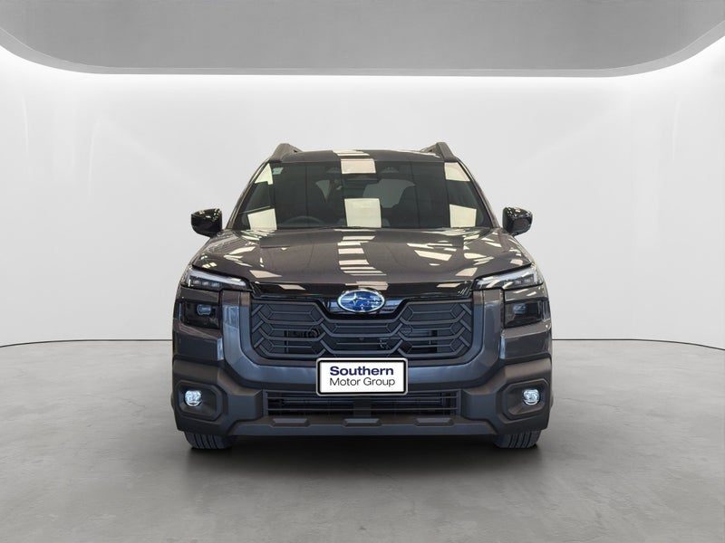 2026 Subaru Outback Touring AWD, photo 2