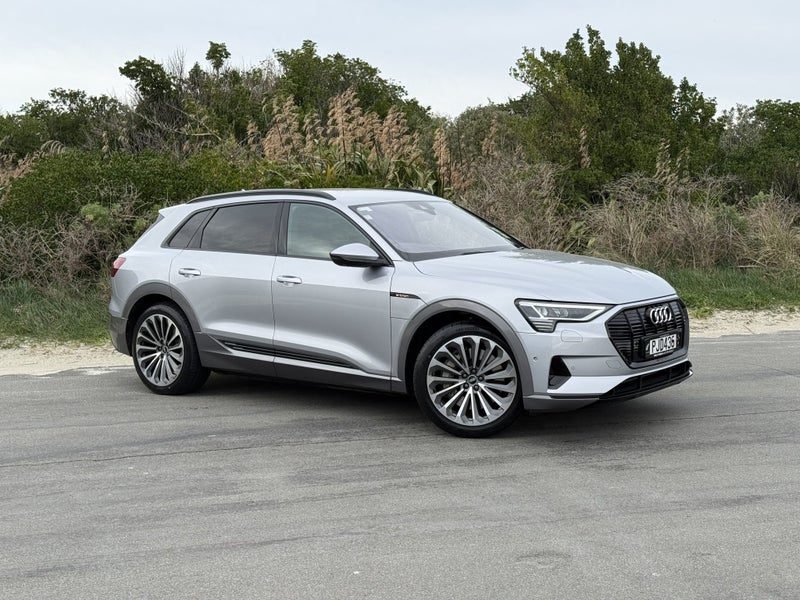 2022 Audi e-tron 95KWH EV 4WD
