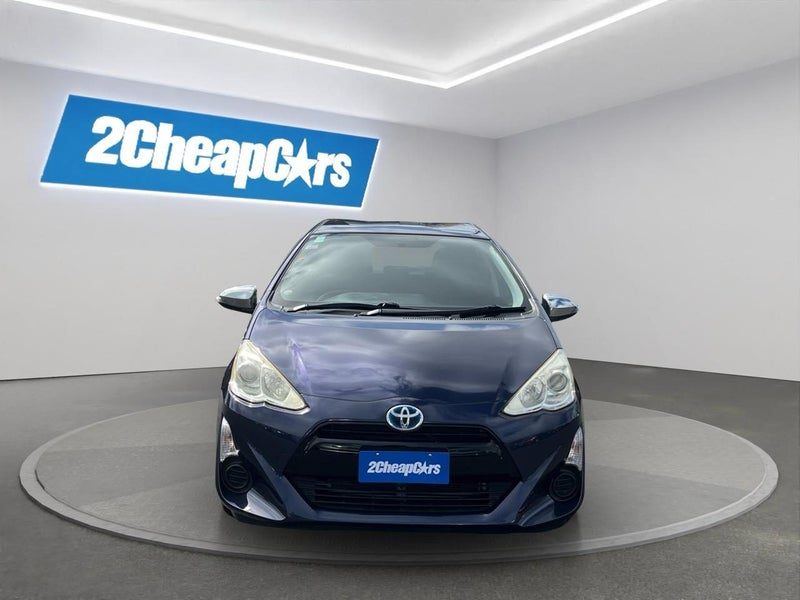 2015 Toyota Aqua Facelift Model S, photo 2
