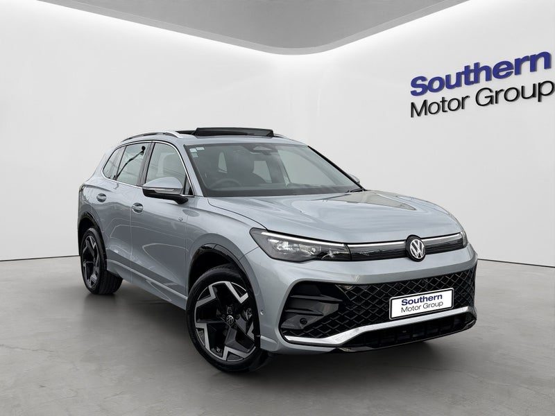 2026 Volkswagen Tiguan R-Line 2WD