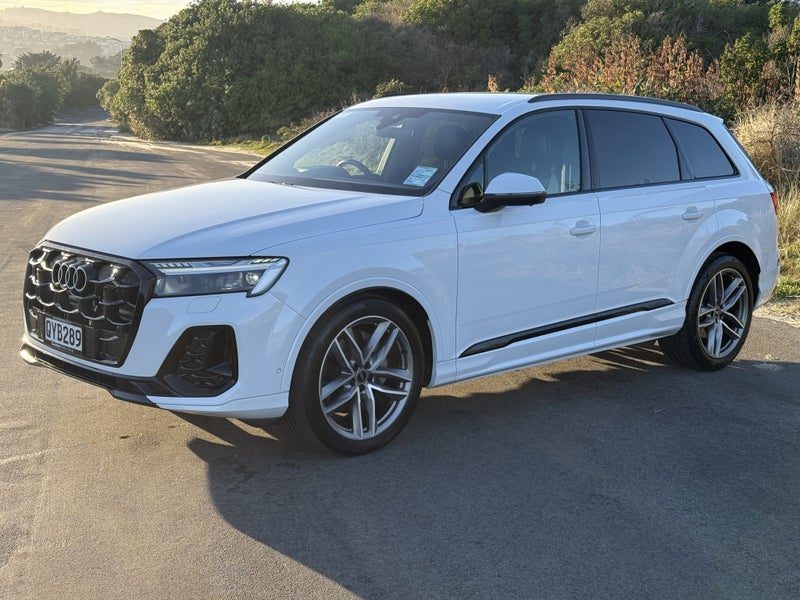 2024 Audi Q7 50 TDi S Line 3.0DT, photo 3