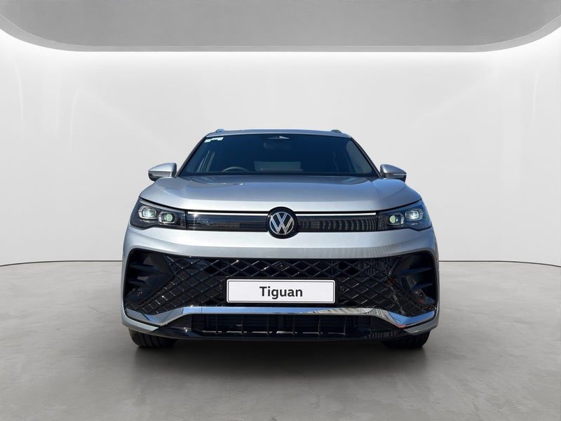 2026 Volkswagen Tiguan R-Line AWD, photo 2