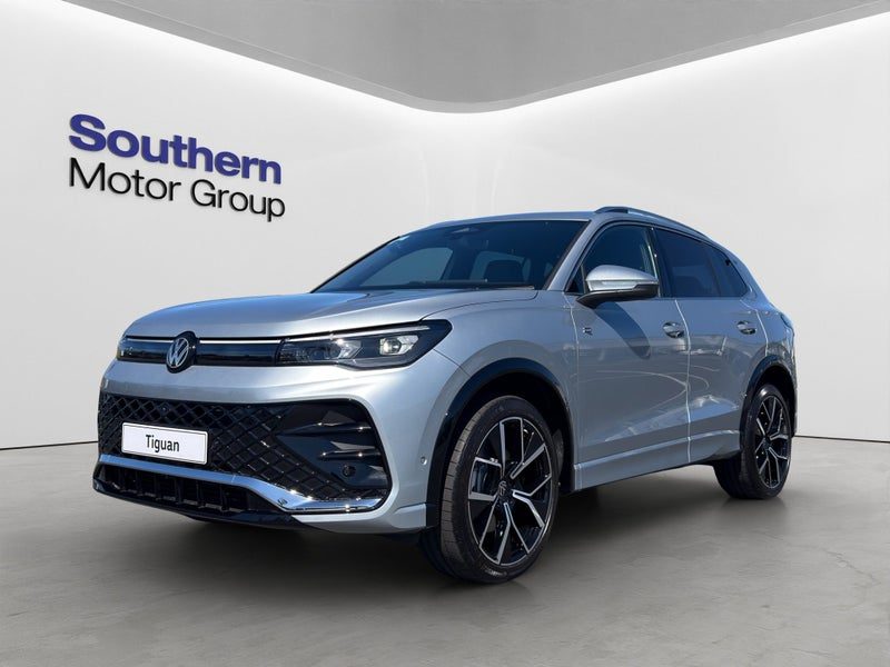2026 Volkswagen Tiguan R-Line AWD, photo 3