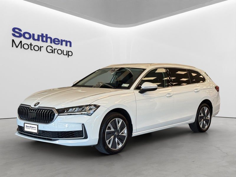 2025 Skoda Superb Wagon 195Kw, photo 3